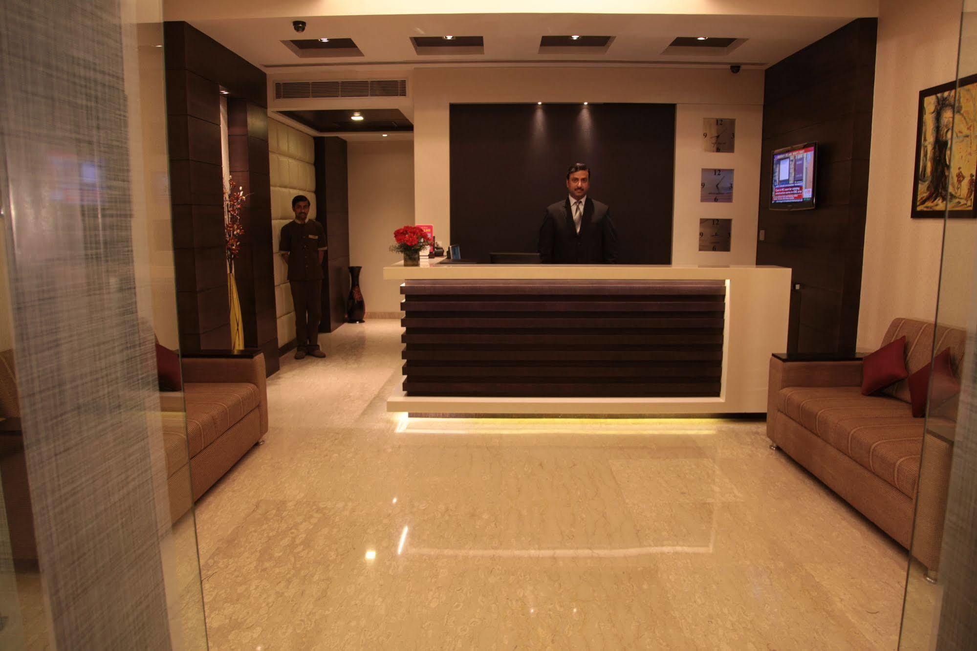 Hotel Florence New Delhi Exterior photo