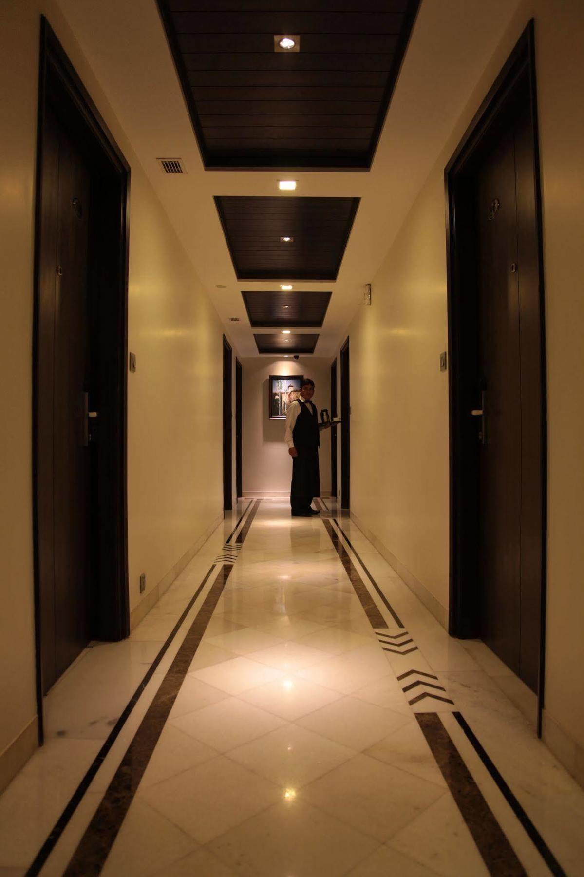 Hotel Florence New Delhi Exterior photo
