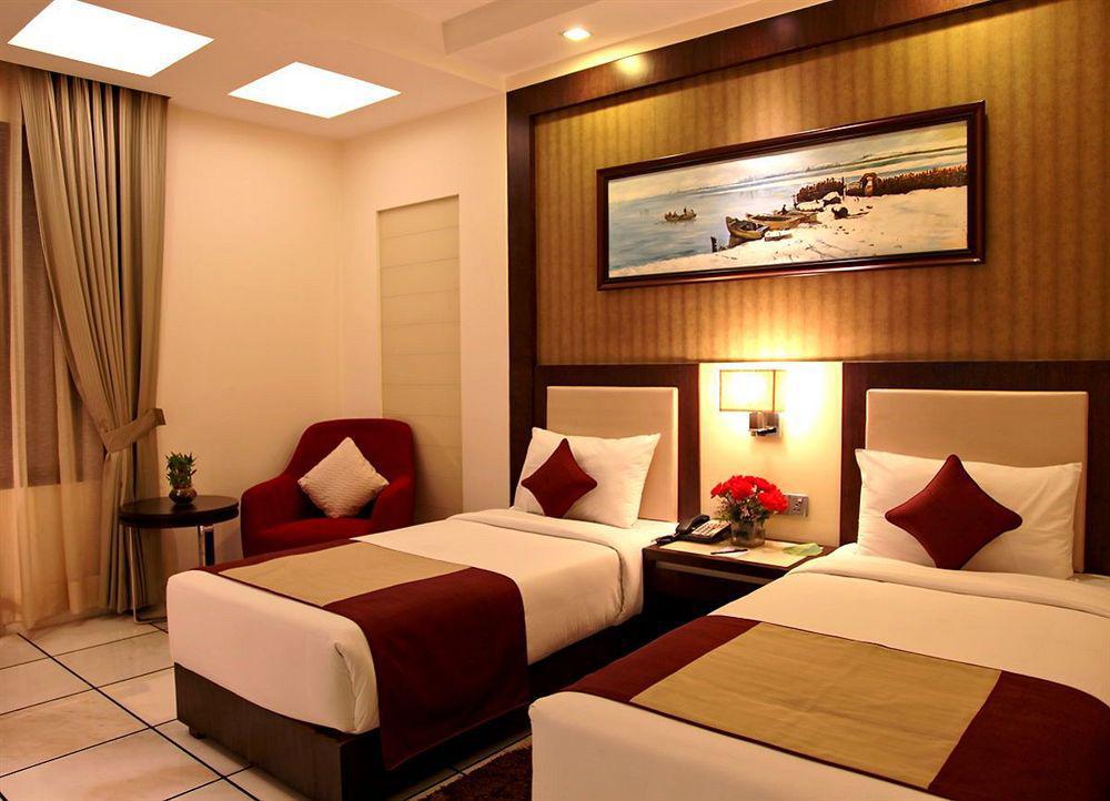 Hotel Florence New Delhi Exterior photo